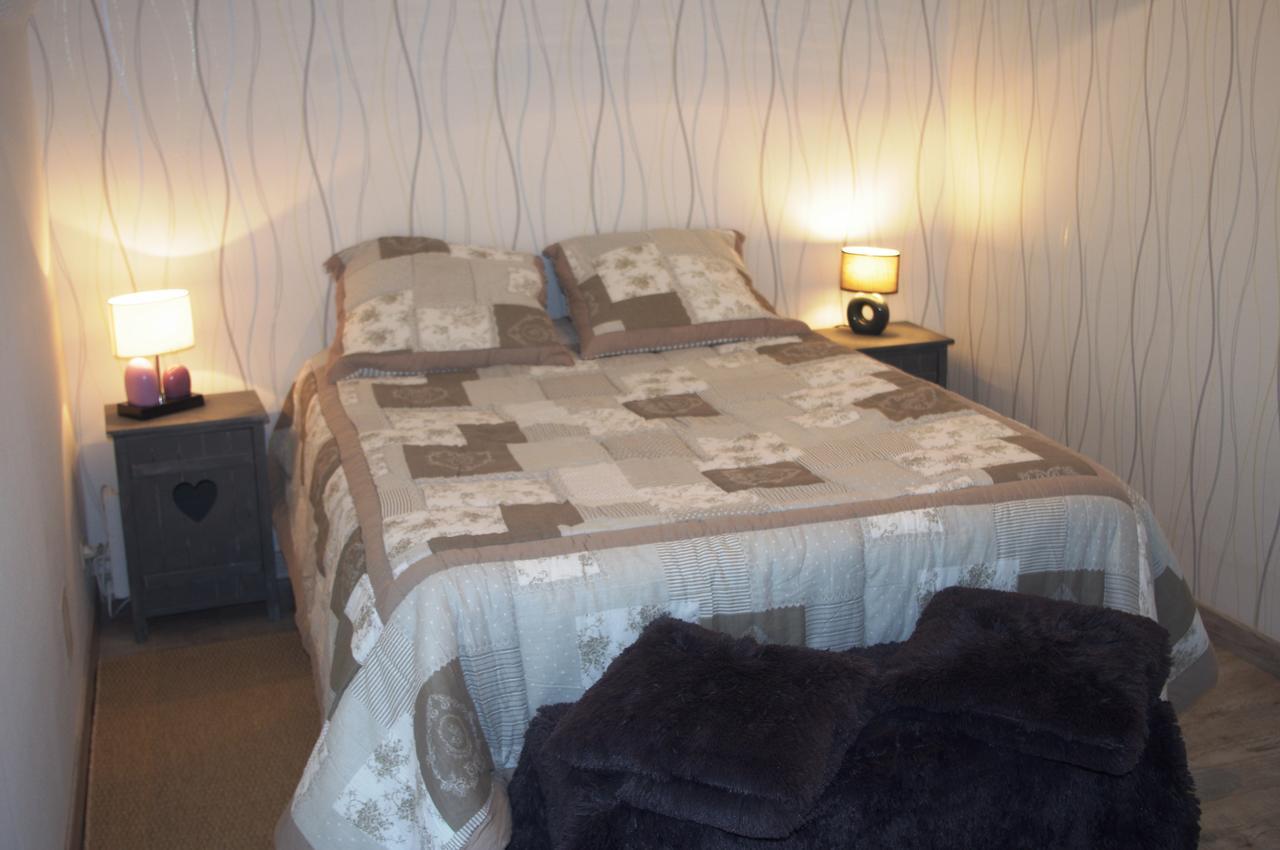 Bed and Breakfast Domaine De Potofayol Lacropte Exterior foto